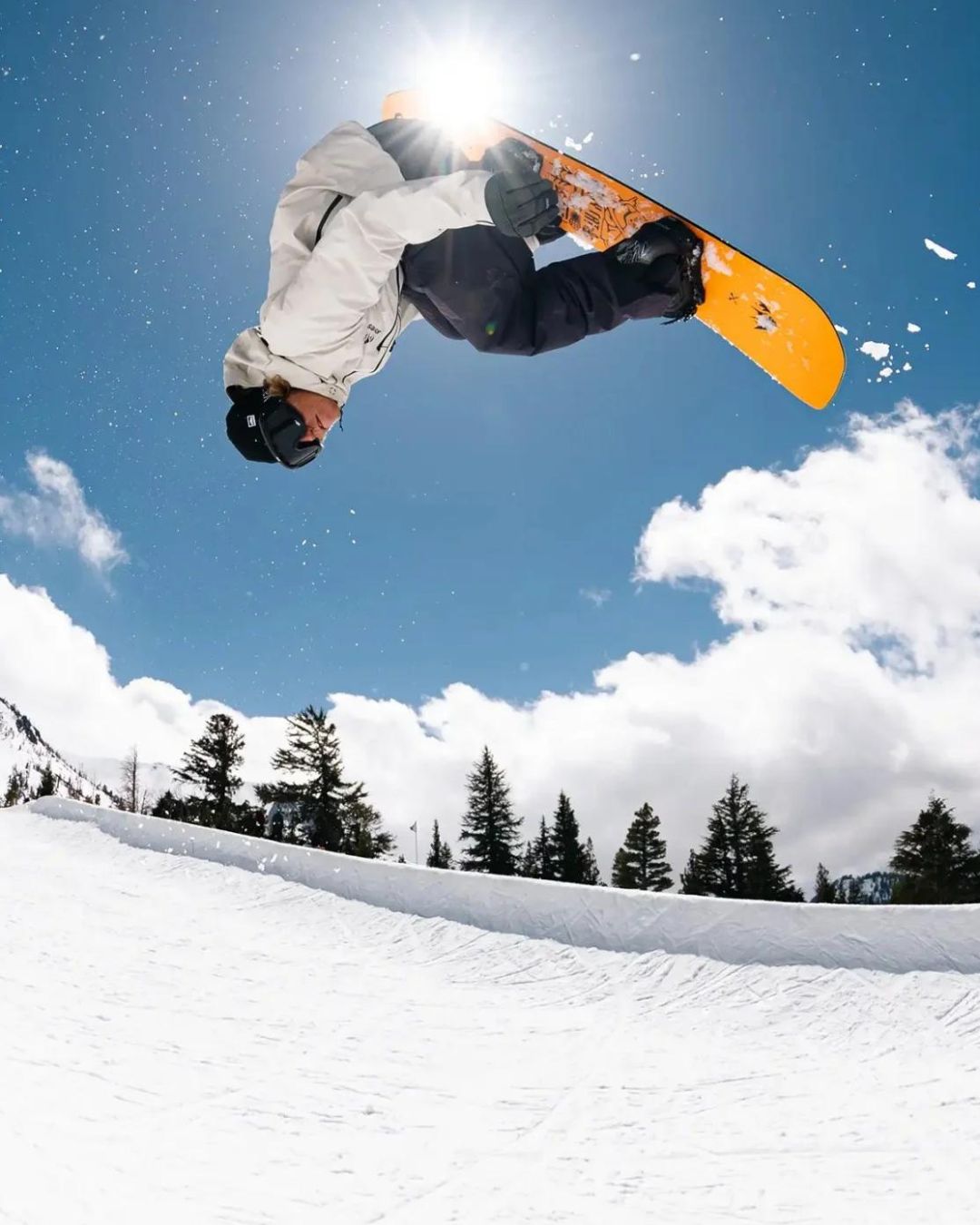 Top Jones Snowboards for winter 2024/2025