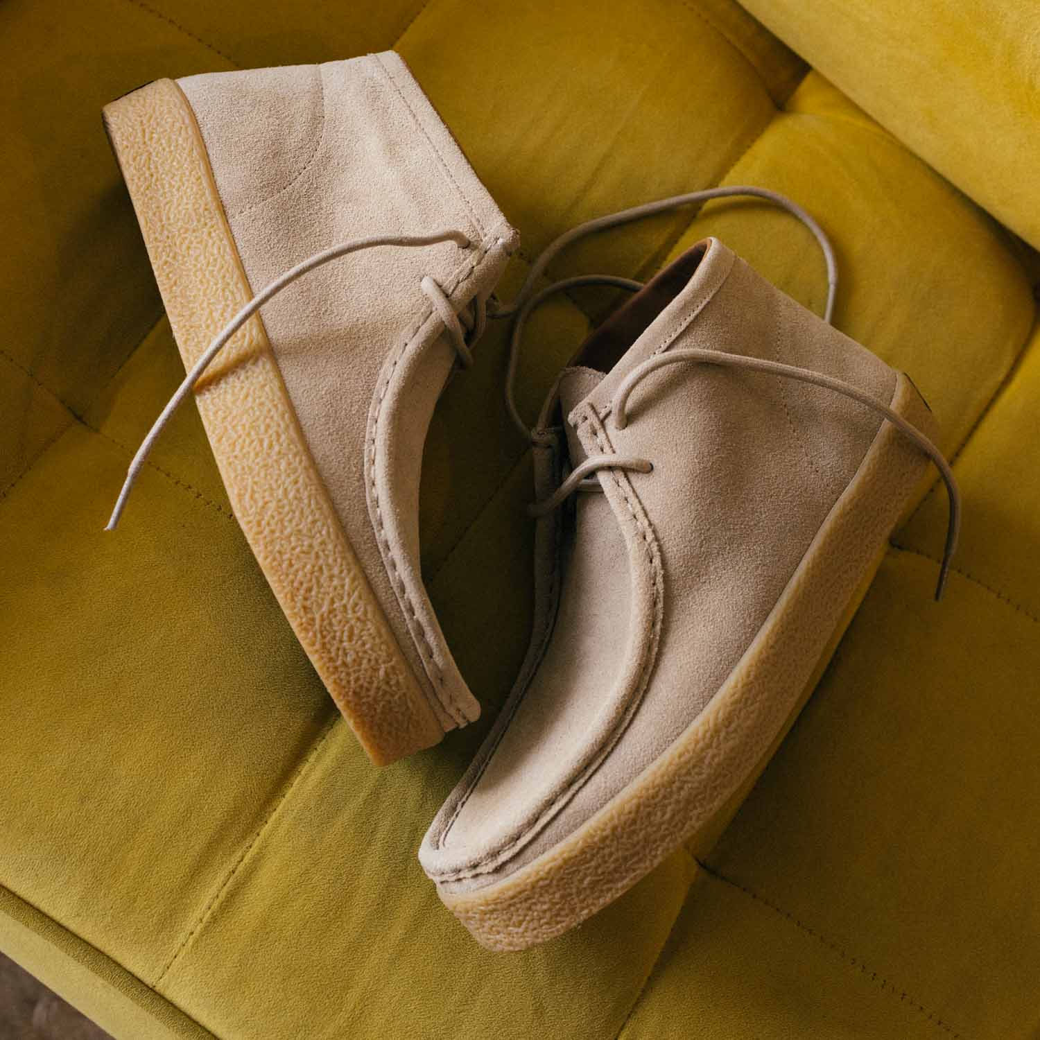 VM006-MOC-HI Suede