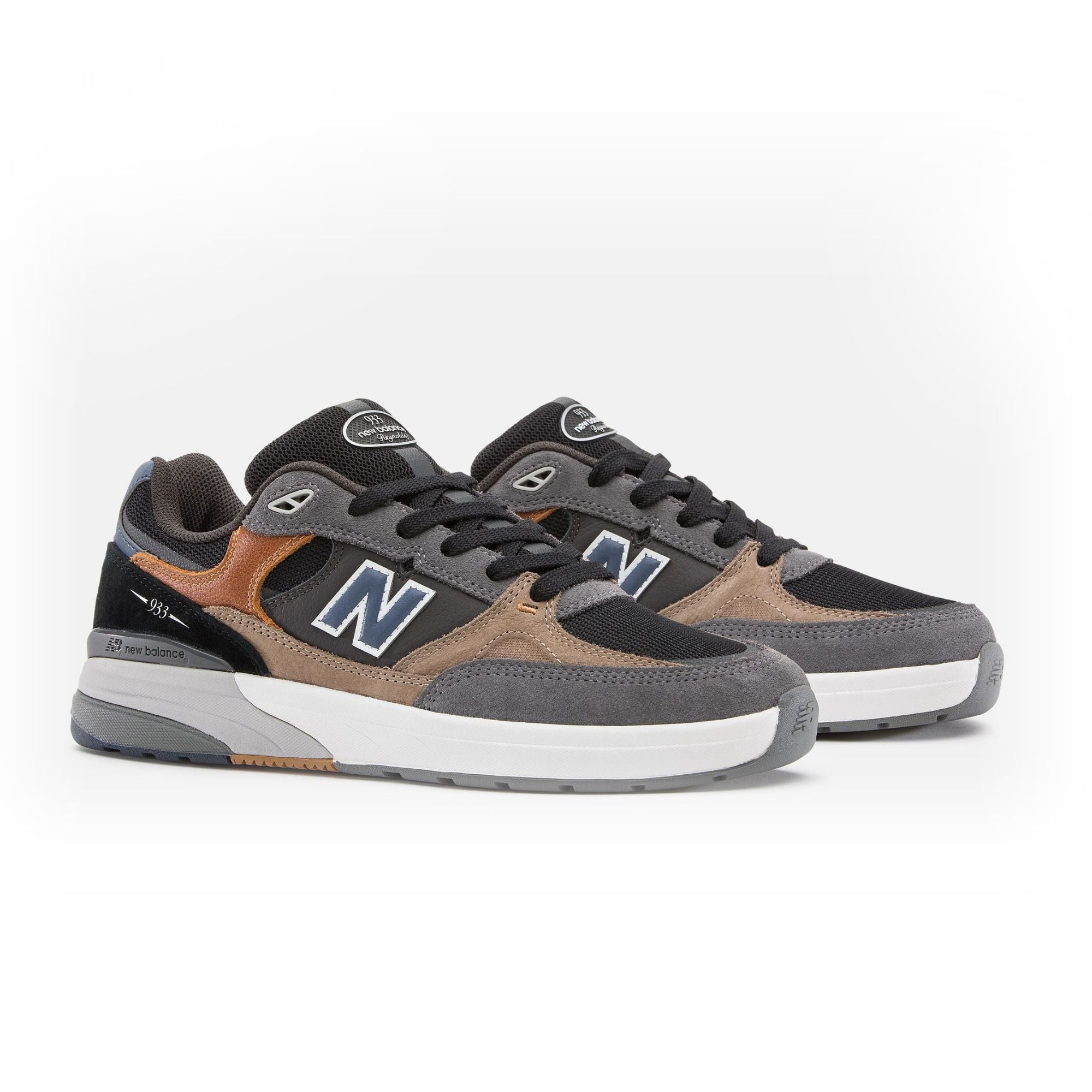 NB Numeric Andrew Reynolds 933