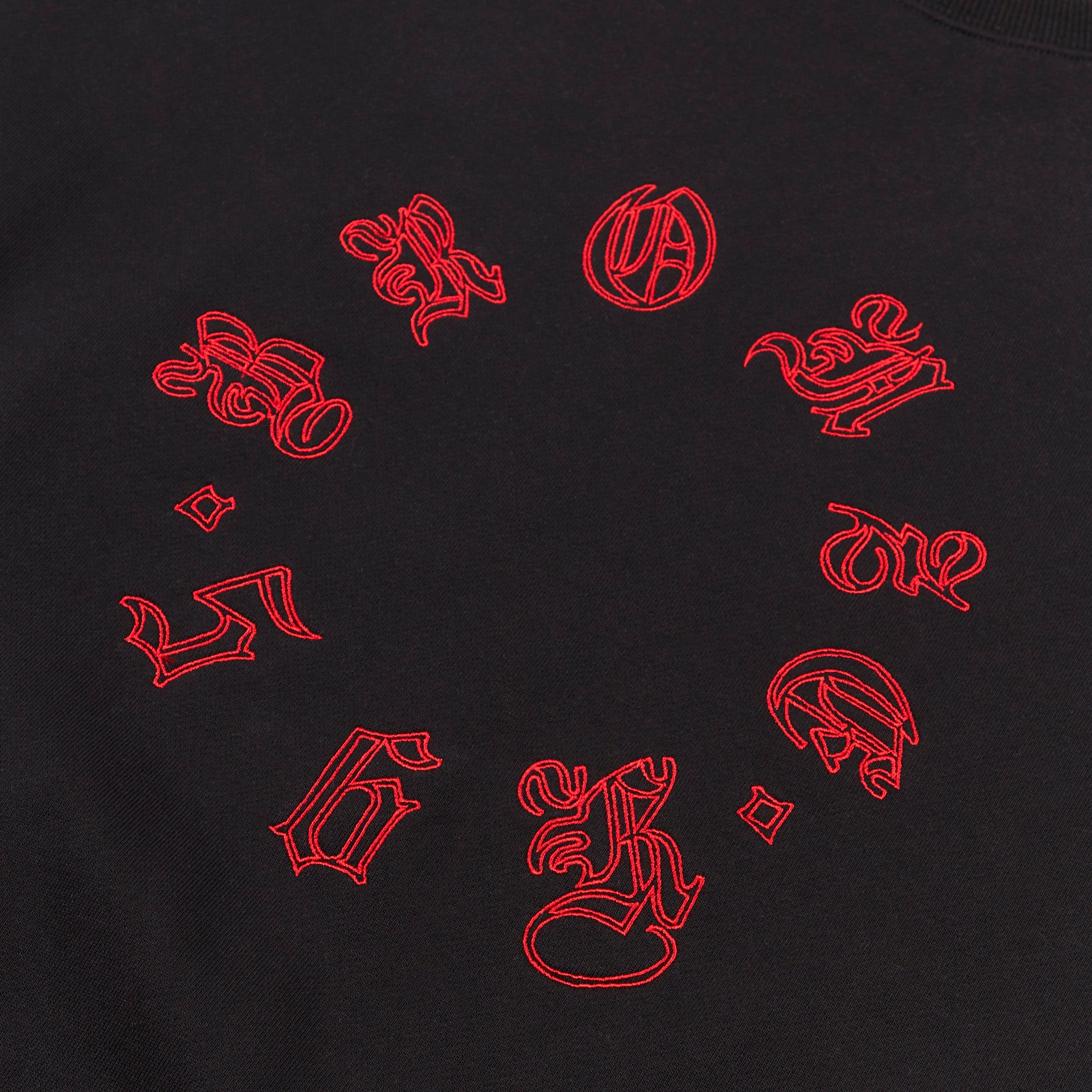 Old E Circle Crewneck