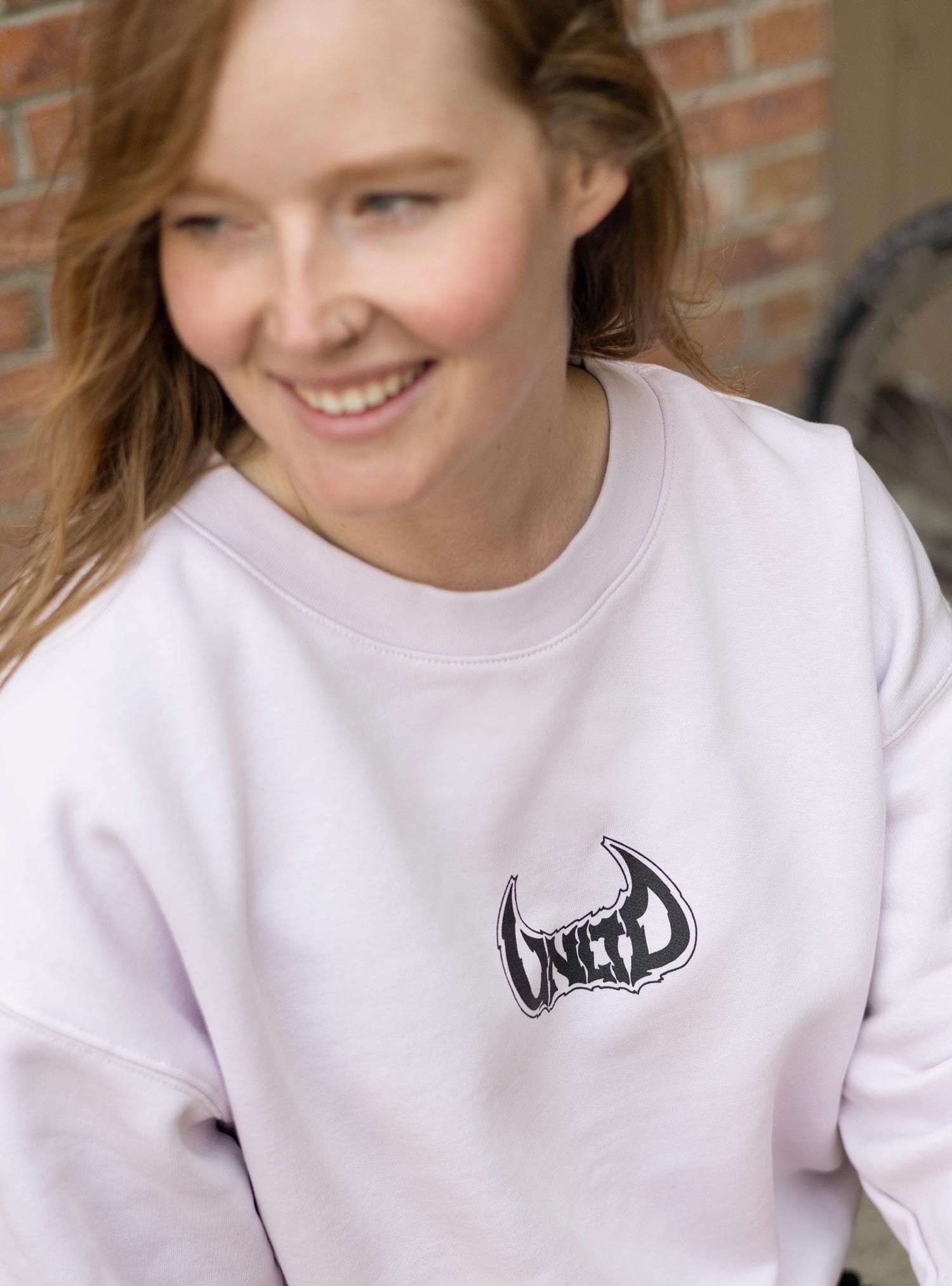 Women's Hero Redux Relax Crew