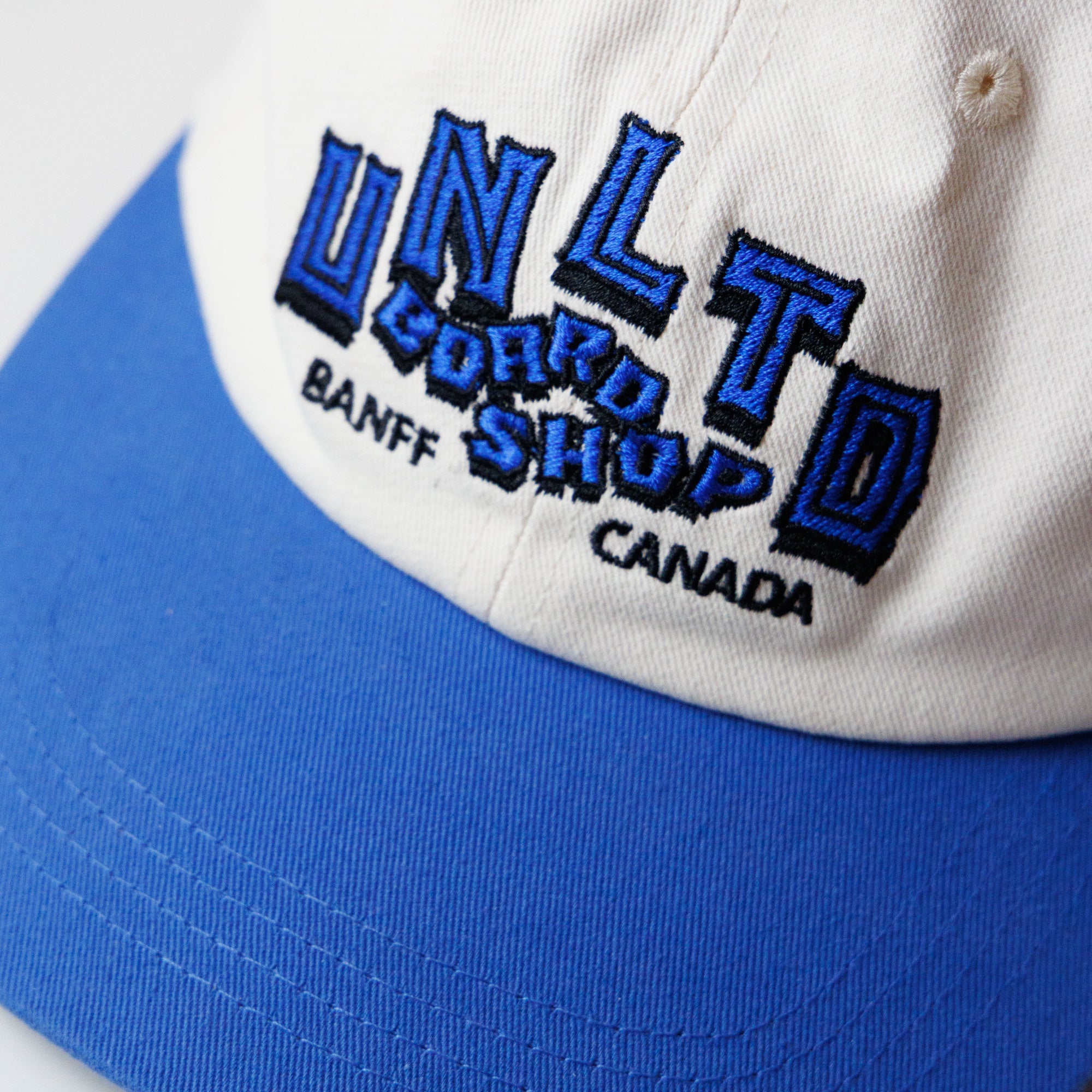 Sprung Hat