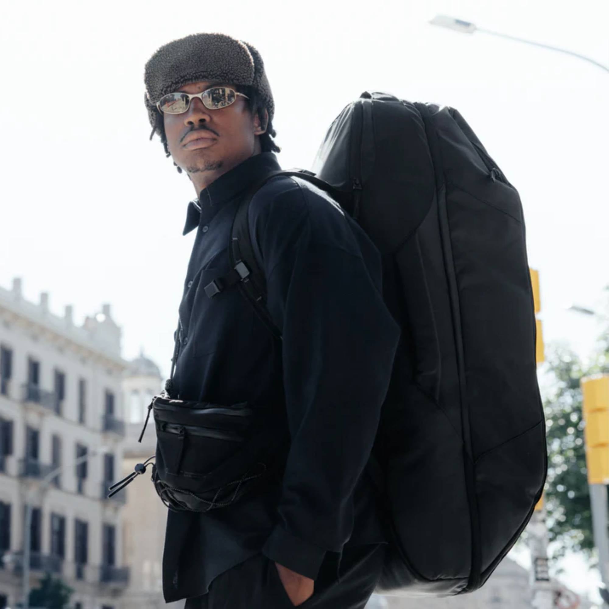 Skateboarding Pro Travel Pack 65L
