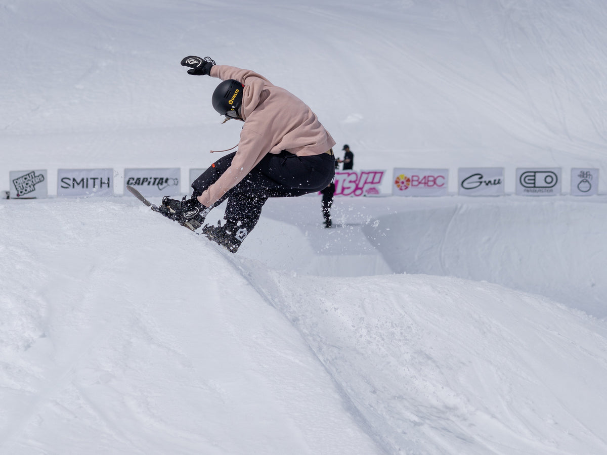 It's Tits Photo Gallery