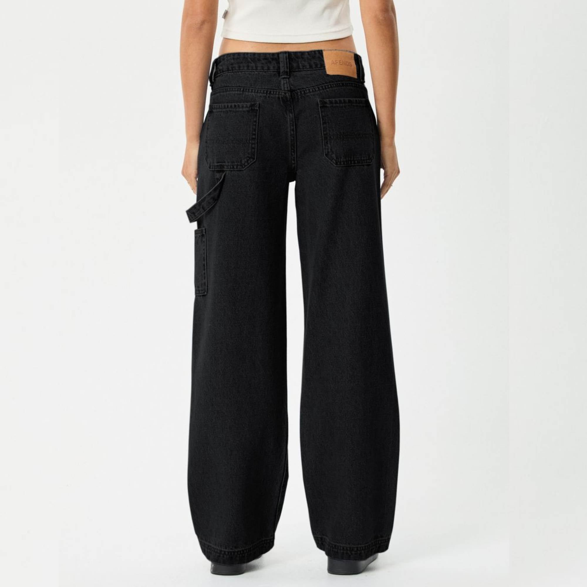 Lexi Low Rise Carpenter Jean