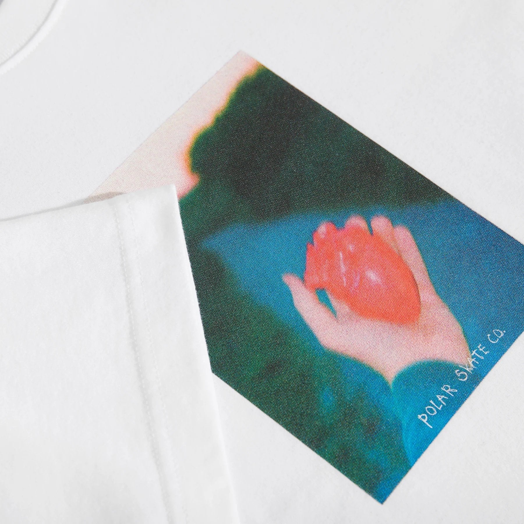 Tee Heart in Hand