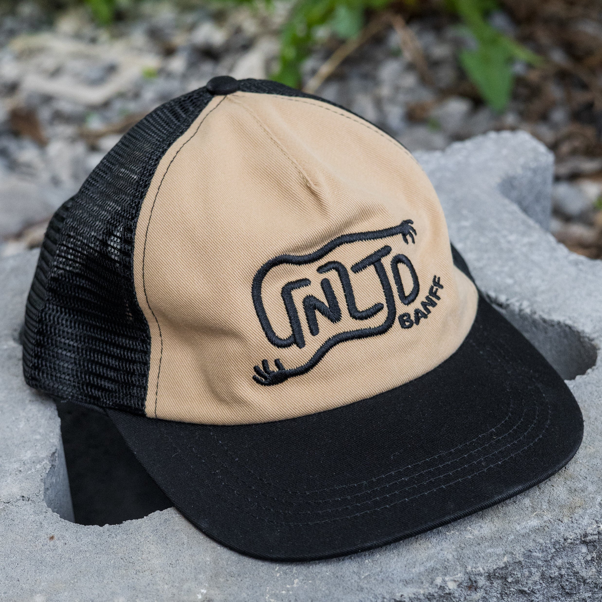 Hugger Hat