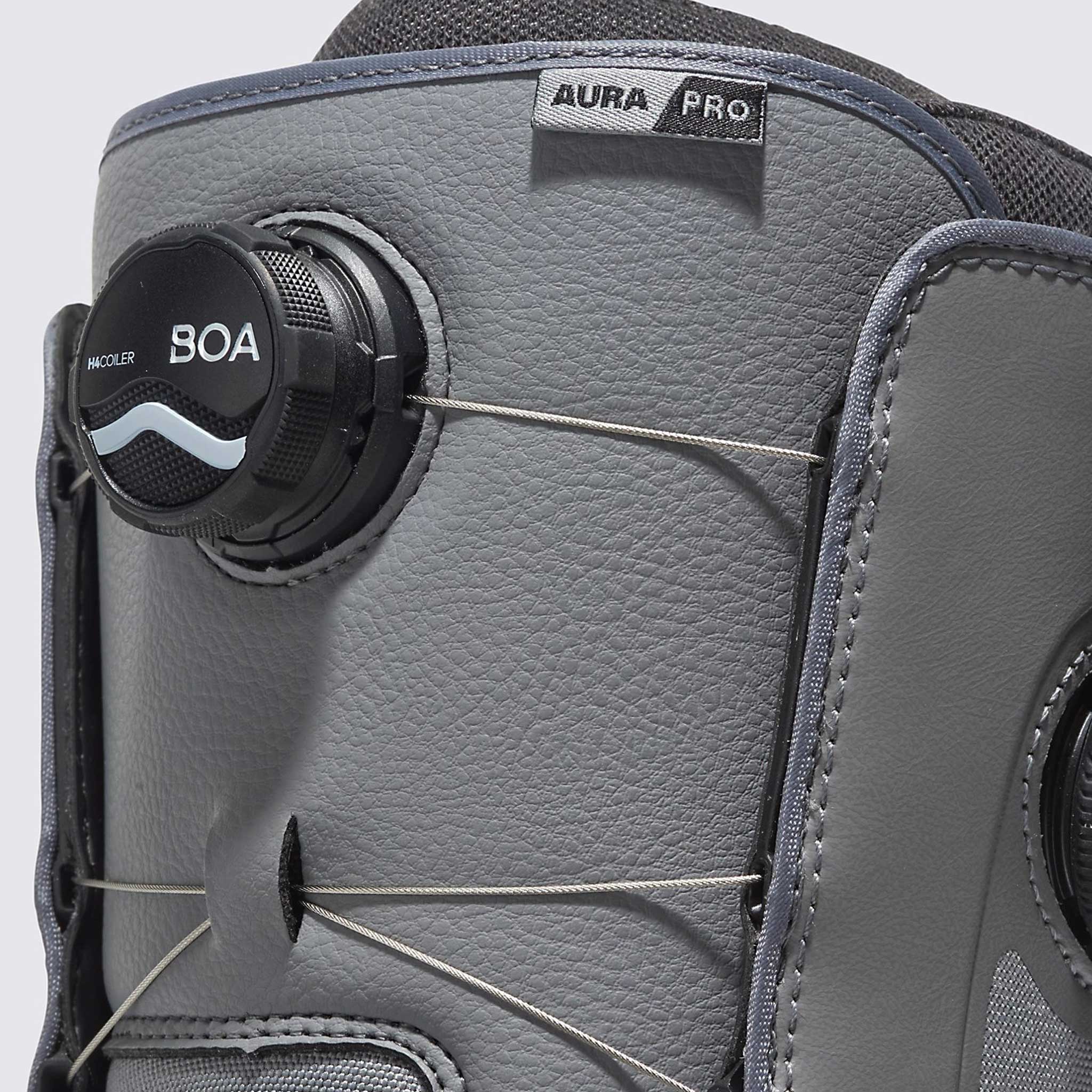 Aura Pro Snowboard Boot