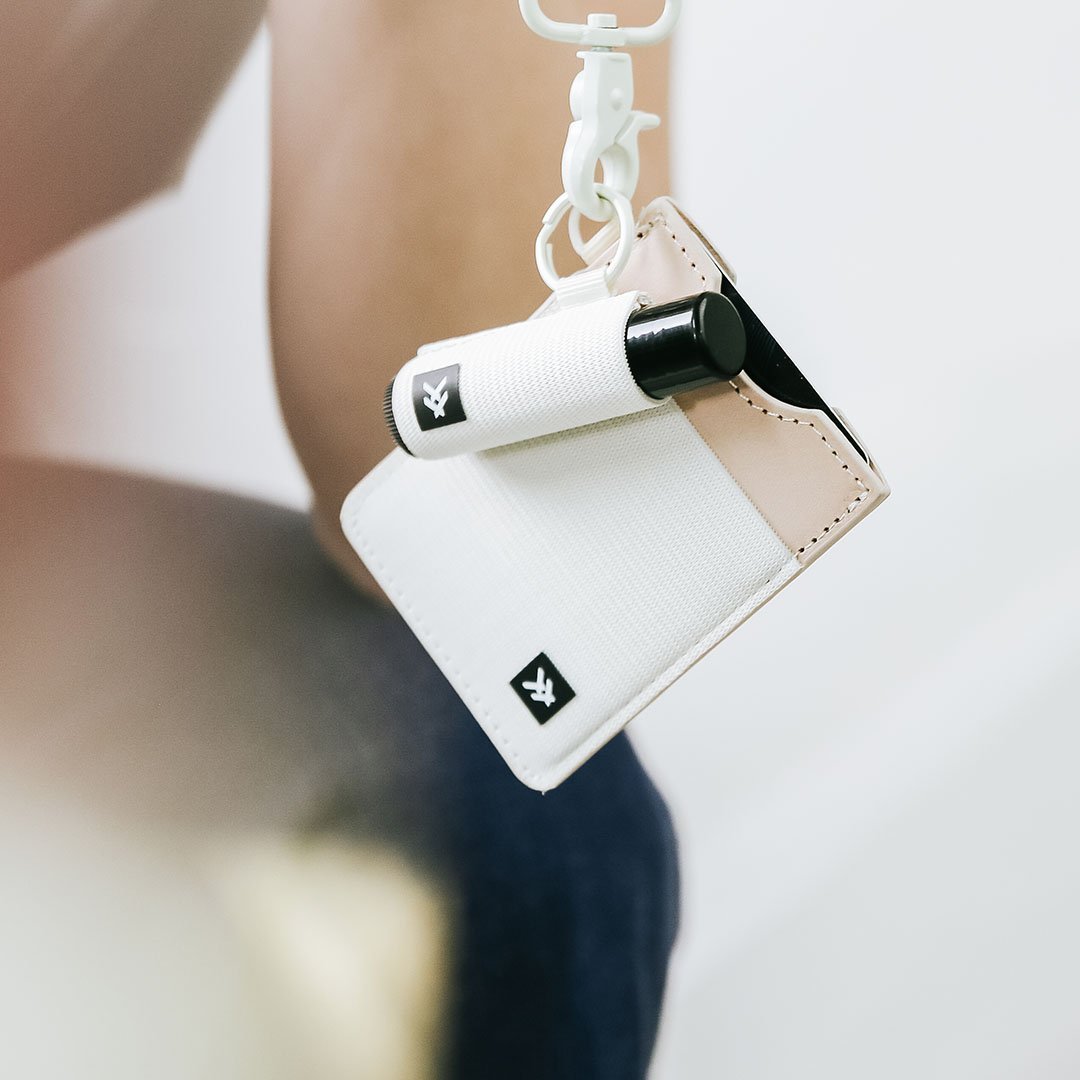 Vertical Wallet Accessory
