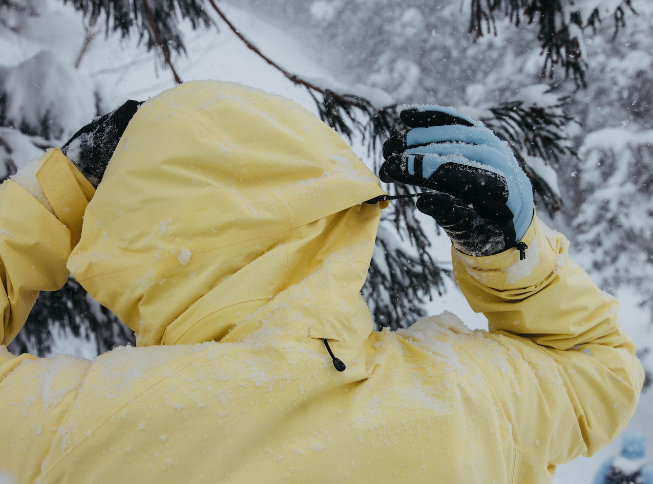Burton 2025 yellow jacket